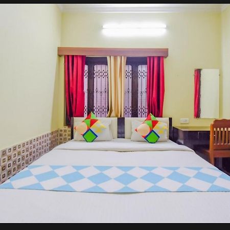 Hotel Orient Residency Calcutta Buitenkant foto