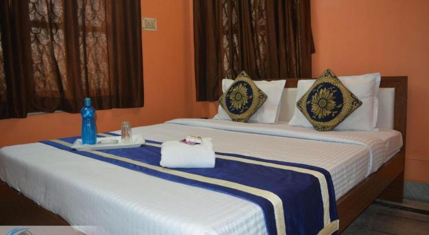 Hotel Orient Residency Calcutta Buitenkant foto