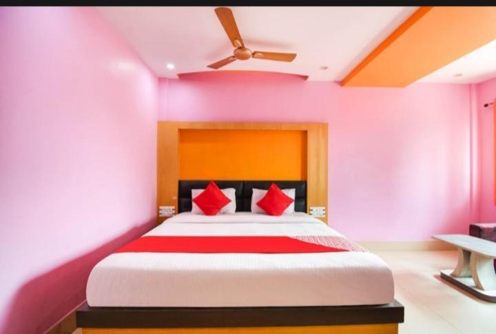 Hotel Orient Residency Calcutta Kamer foto